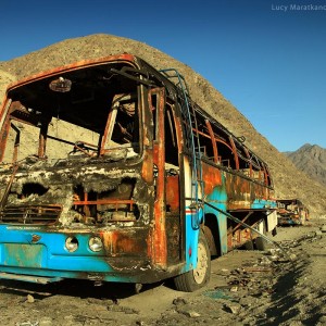 взорванный автобус в пакистане