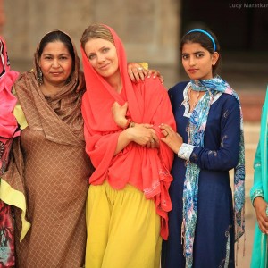 фото с пакистанскими женщинами