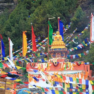 буддистский храм в непале