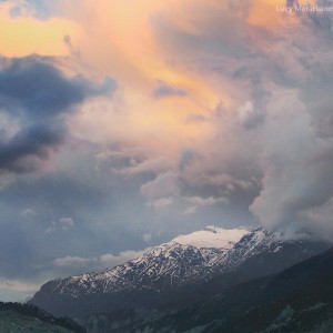 небо над горами в непале