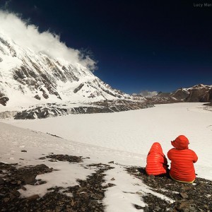 замерзшее озеро теличо в непале